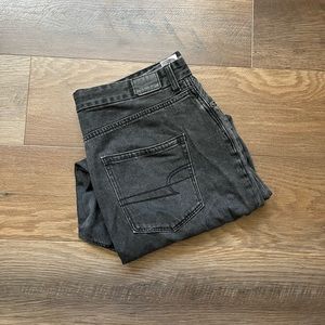 American Eagle Curvy Mom Jeans